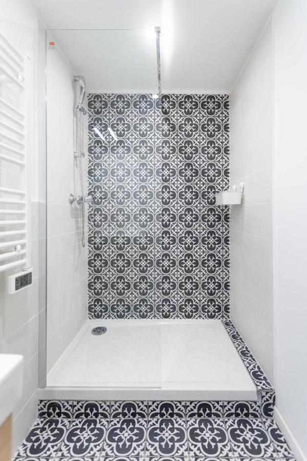 Grand T4 Avec 3Sdb - Quartier Joliette - Ideal Familles Et Groupes Marseille Luaran gambar
