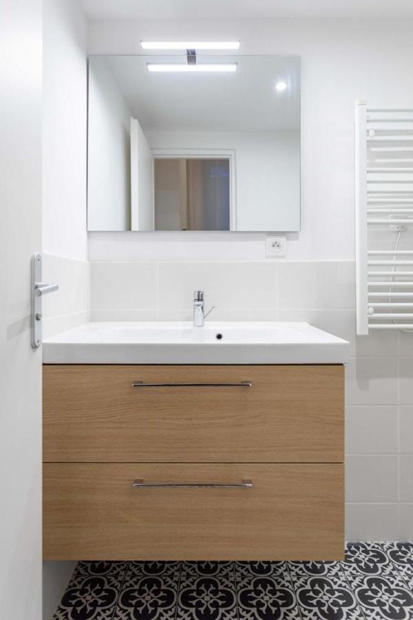 Grand T4 Avec 3Sdb - Quartier Joliette - Ideal Familles Et Groupes Marseille Luaran gambar