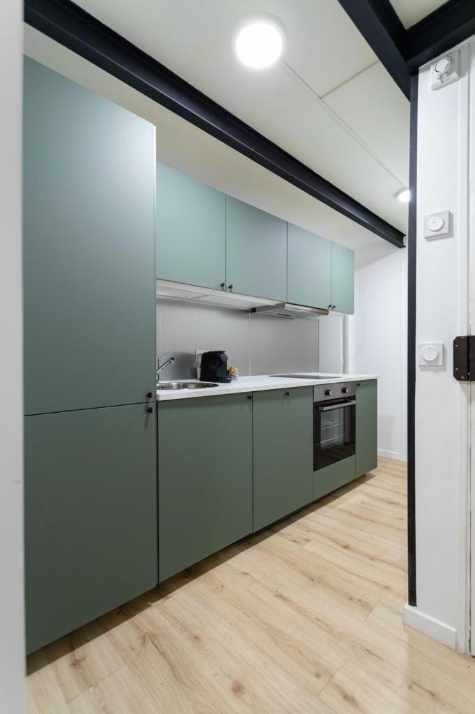 Grand T4 Avec 3Sdb - Quartier Joliette - Ideal Familles Et Groupes Marseille Luaran gambar