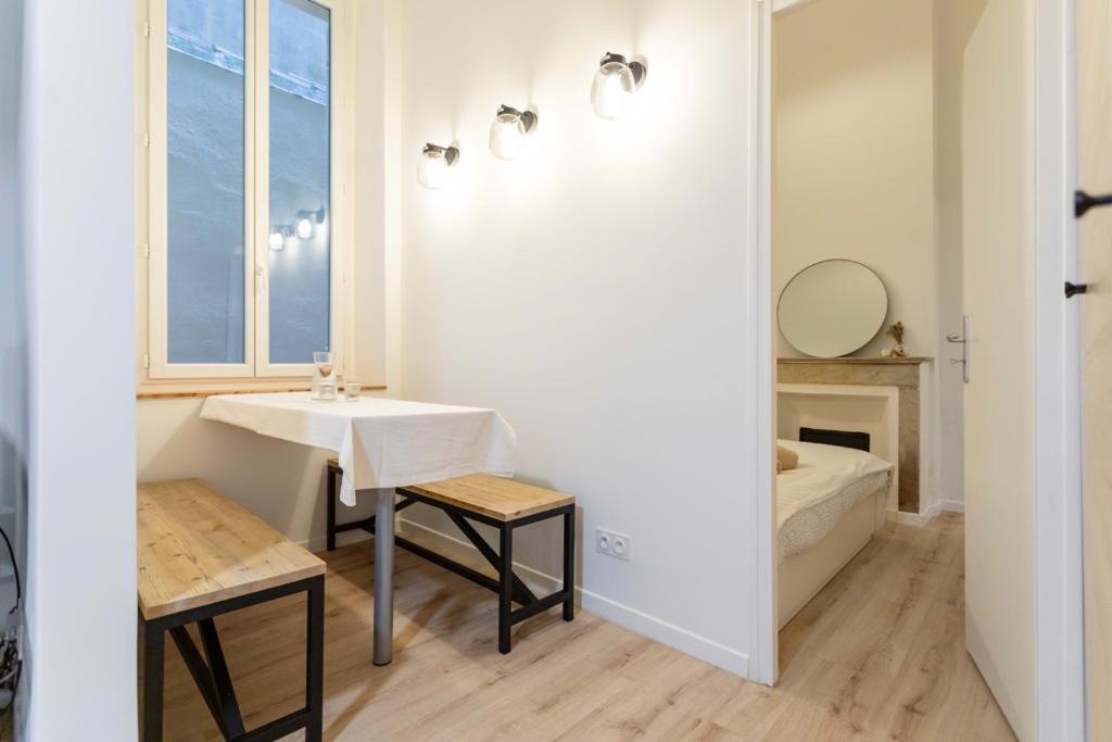 Grand T4 Avec 3Sdb - Quartier Joliette - Ideal Familles Et Groupes Marseille Luaran gambar